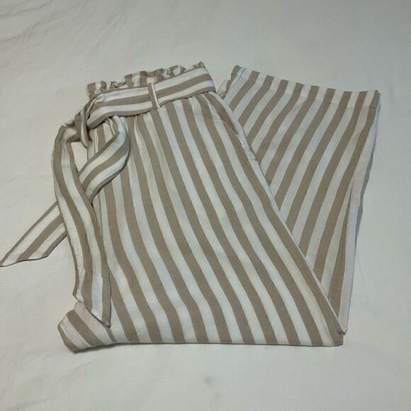 Fever Cropped Paper Bag Pants, Cream and Tan Striped, Large - Picture 6 of 10
